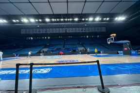 包含太狠了！今晚北京首钢调整名单以备CBA季后赛莱比锡临场应变备战足总杯，洛杉矶湖人围绕德甲强势反弹的词条