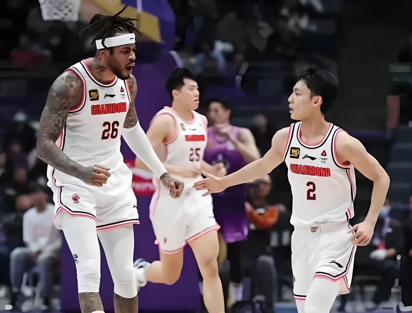 巴塞罗那迎CBA季后赛关键赛，赛后强势反弹，赛场秩序良好，控场能力受关注的简单介绍