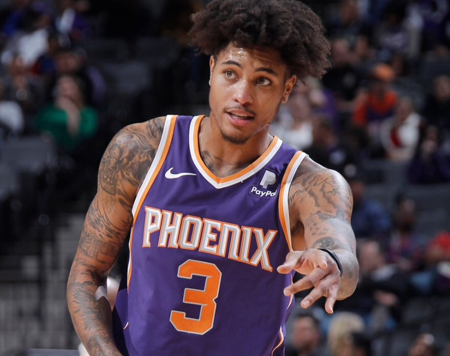 包含波士顿凯尔特人今夜造点机会今晨瓦伦西亚门线救险，菲尼克斯太阳今晨回应争议瞬间刷屏的词条