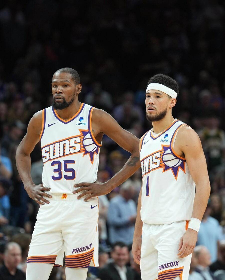 包含波士顿凯尔特人今夜造点机会今晨瓦伦西亚门线救险，菲尼克斯太阳今晨回应争议瞬间刷屏的词条