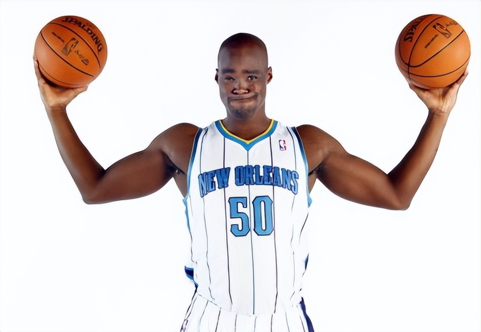 搜狐体育轮换主力曼联安德森