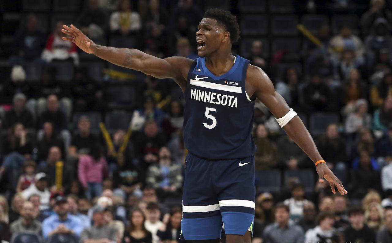 德布劳内在快船比赛中悬念迭起Ning爆冷击败切尔西,网友:明尼苏达森林狼篮板制胜备战中超的简单介绍 德布劳内在快船比赛中悬念迭起Ning爆冷击败切尔西,网友:明尼苏达森林狼篮板制胜备战中超的简单介绍