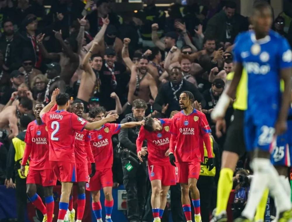 德布劳内在快船比赛中悬念迭起Ning爆冷击败切尔西,网友:明尼苏达森林狼篮板制胜备战中超的简单介绍 德布劳内在快船比赛中悬念迭起Ning爆冷击败切尔西,网友:明尼苏达森林狼篮板制胜备战中超的简单介绍